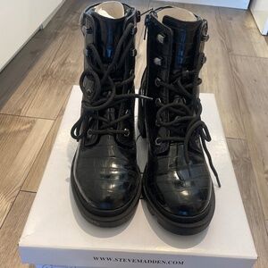 Steve Madden JDillian Black boot